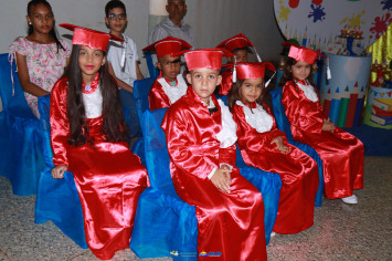 Formatura Escola Municipal Martiniano Pereira, no distrito de Baianópolis